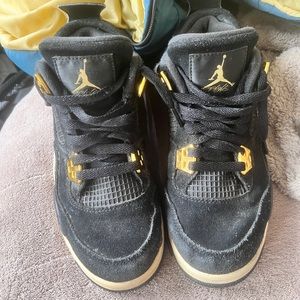 Jordan 4 Retro Royalty Sneakers
